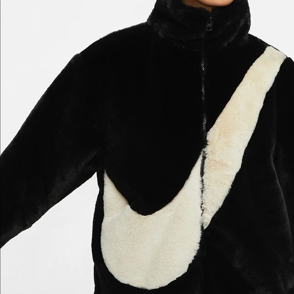 NIKE SWOOSH JACKET - Picture 1 of 9